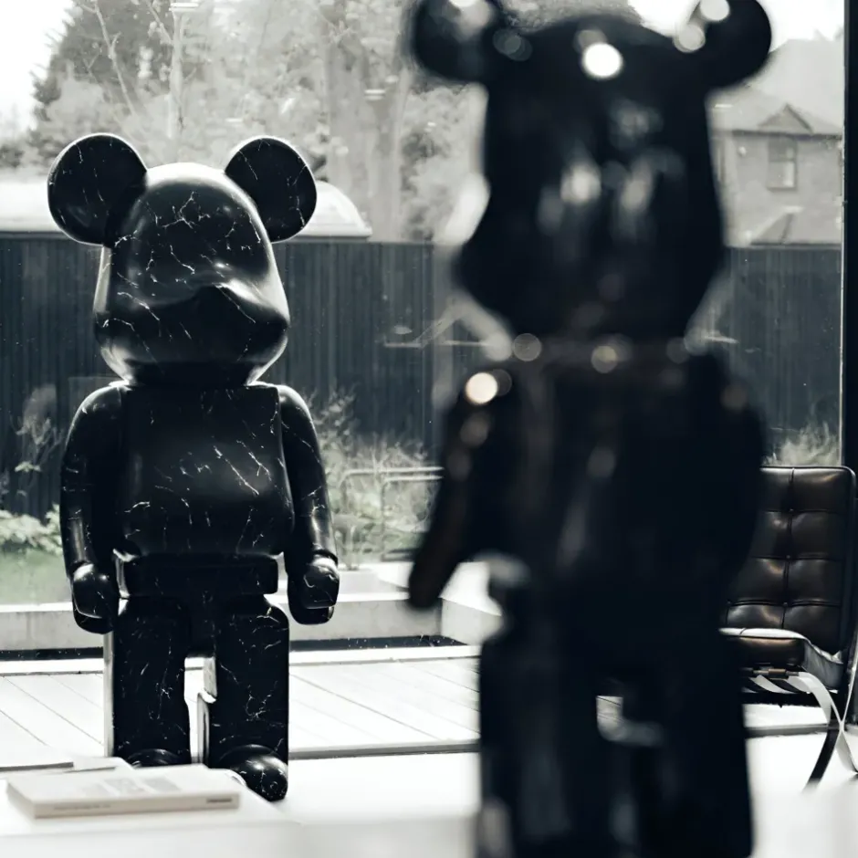 Statues & Sculptures Floor Standing|Animals^Aero Bear 135cm Black Resin Indoor Sculpture
