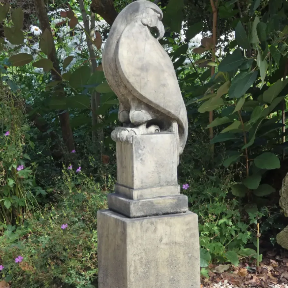Statues & Sculptures Eagles|Modern^Eagle on Modena Pedestal Modern Stone Garden Statue