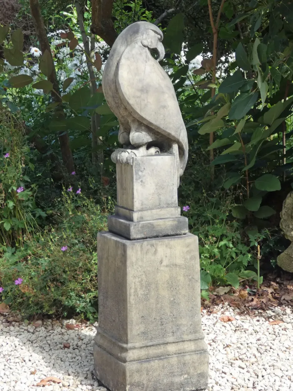 Statues & Sculptures Eagles|Modern^Eagle on Modena Pedestal Modern Stone Garden Statue