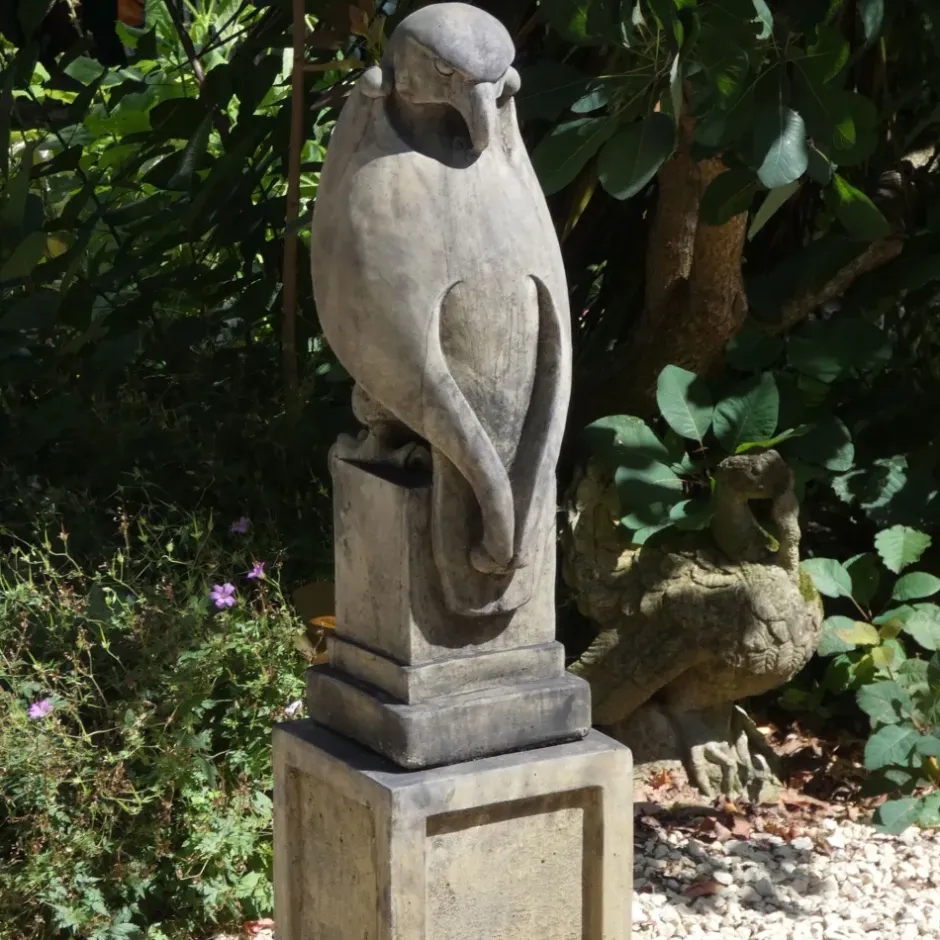 Statues & Sculptures Eagles|Modern^Eagle on Plain Pedestal Modern Stone Garden Statue