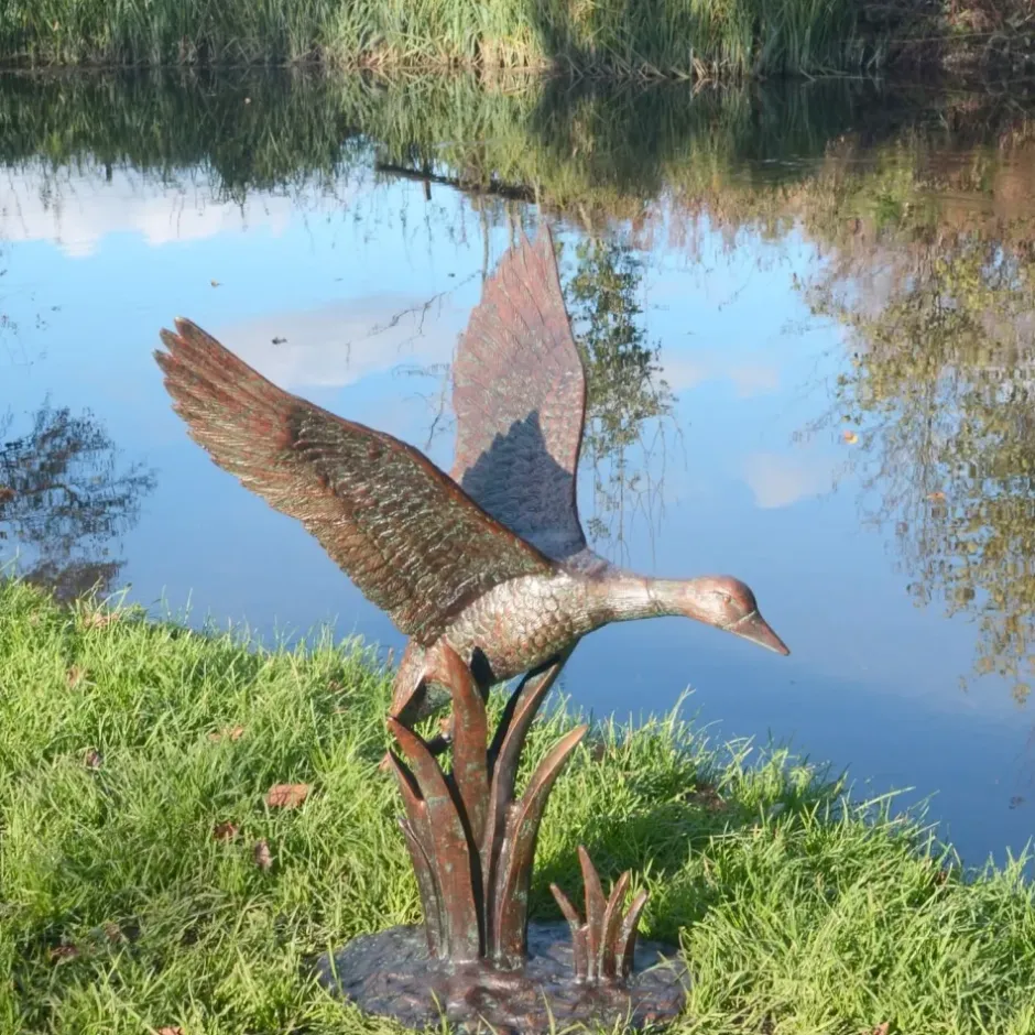 Statues & Sculptures Ducks^Flying Duck Bronze Metal Garden Ornament