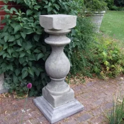 Statues & Sculptures Plinths & Pedestals^Grand Baluster Column Stone Garden Pedestal