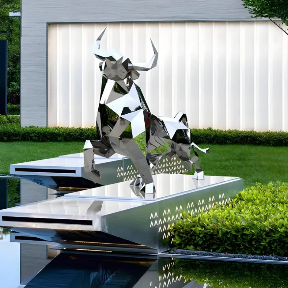 Statues & Sculptures Farm|Contemporary^Grand Bull 120cm Geometric Metal Garden Sculpture