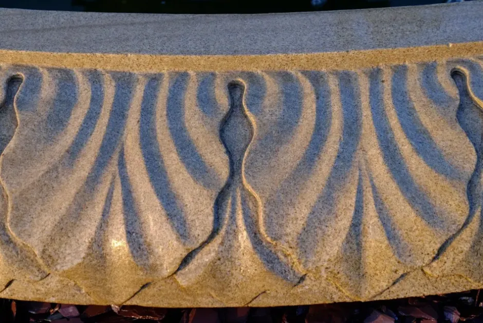 Statues & Sculptures Water Features^Grand Single Tier 4m Sandstone Stone Water Fountain Feature