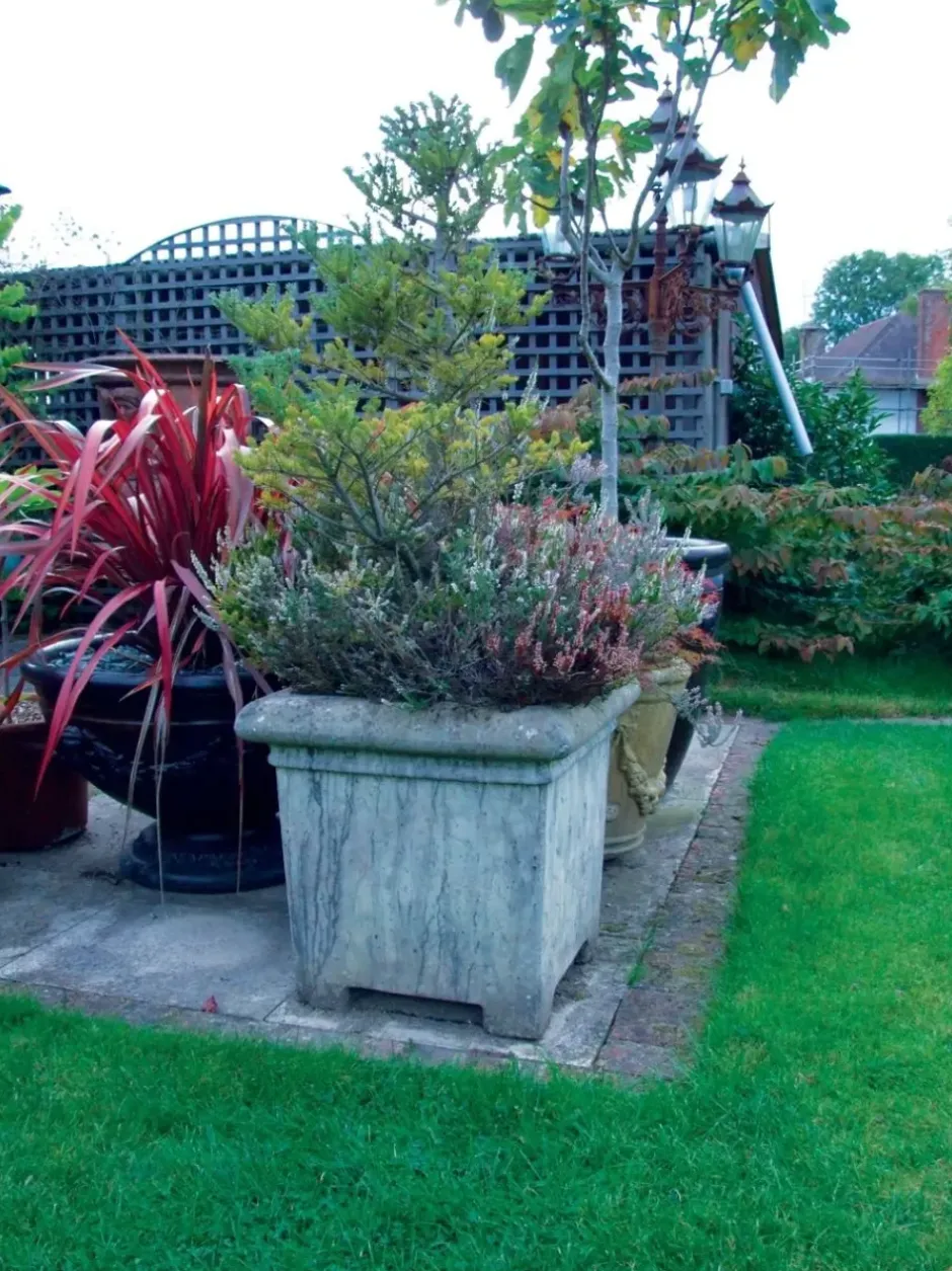 Statues & Sculptures Large|Square^Grand Square Stone Garden Planter