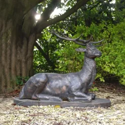 Statues & Sculptures Stags & Deers^Laying Stag Life-Size Bronze Metal Garden Statue