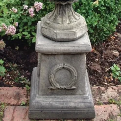 Statues & Sculptures Plinths & Pedestals^Modena 52 Column Stone Garden Pedestal