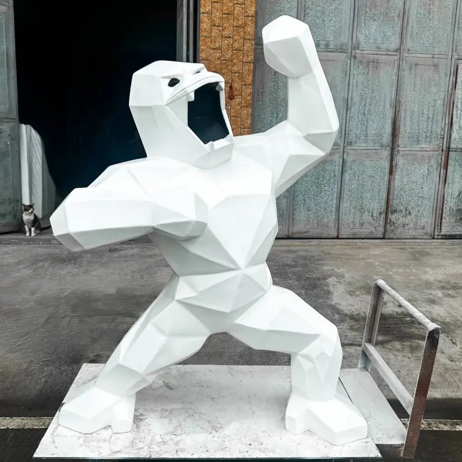 Statues & Sculptures Floor Standing|Animals^Polygon Gorilla 135cm White Resin Indoor Sculpture