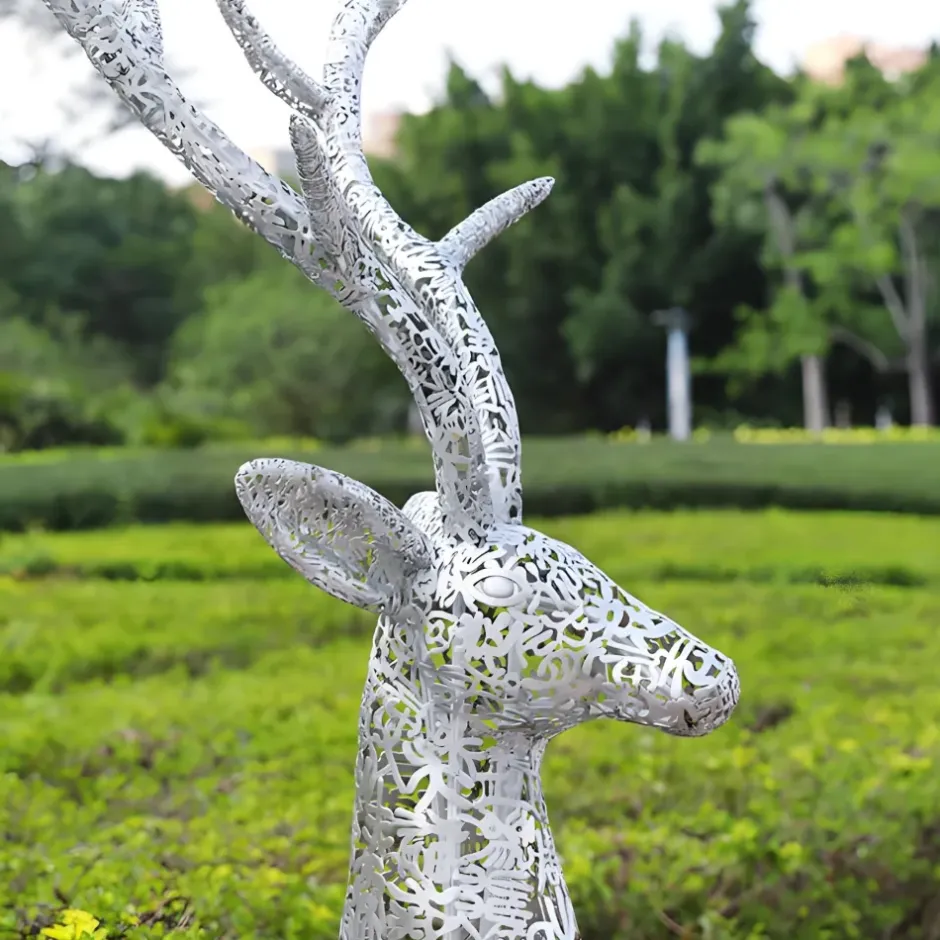 Statues & Sculptures Wildlife|Stags & Deers^Starlight Stag 212cm LED Silver Metal Garden Sculpture