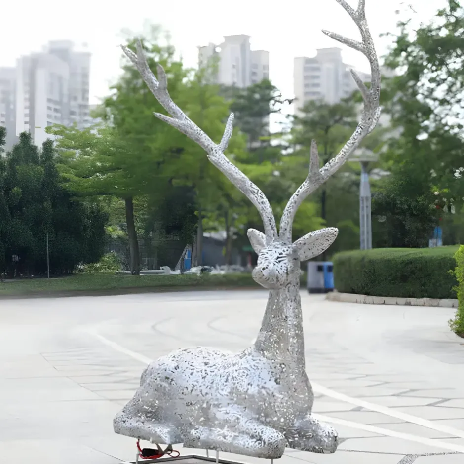 Statues & Sculptures Wildlife|Stags & Deers^Starlight Stag 125cm LED Silver Metal Garden Sculpture