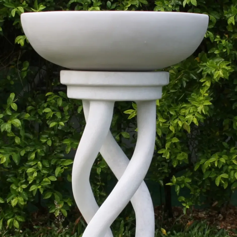 Statues & Sculptures Bird Baths^Thirlmere Modern Marble Resin Garden Birdbath