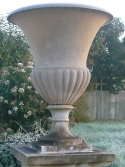 Statues & Sculptures Large|Round^Verona Vase Stone Garden Planter